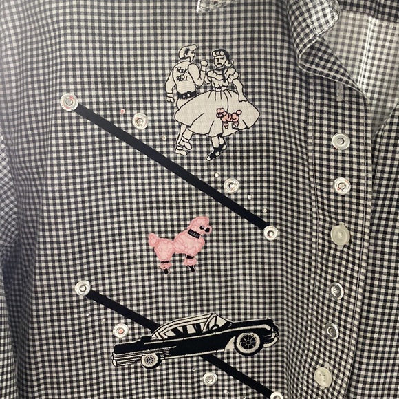 Black checkered rock n roll button down - Picture 4 of 5